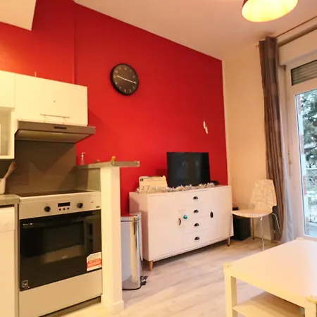 3* Au Coeur Du Massif Du Sancy, Climatise, Jusqu'a 6 Personnes - Fr-1-858-38 Appartement La Bourboule