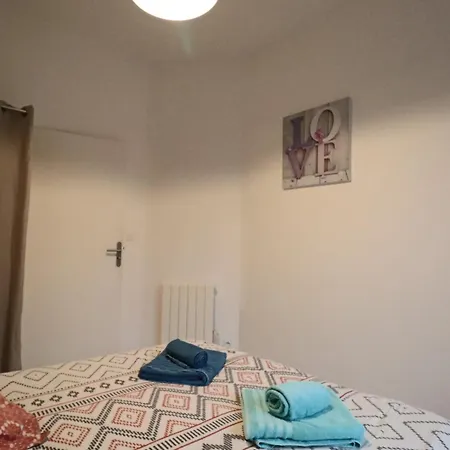 3* Au Coeur Du Massif Du Sancy, Climatise, Jusqu'a 6 Personnes - Fr-1-858-38 Апартаменты *