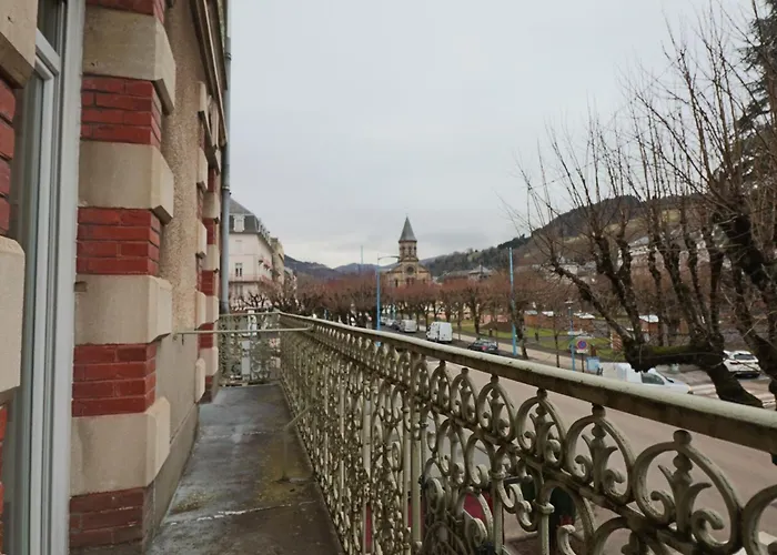 Apartment 3* Au Coeur Du Massif Du Sancy, Climatise, Jusqu'a 6 Personnes - Fr-1-858-38 La Bourboule